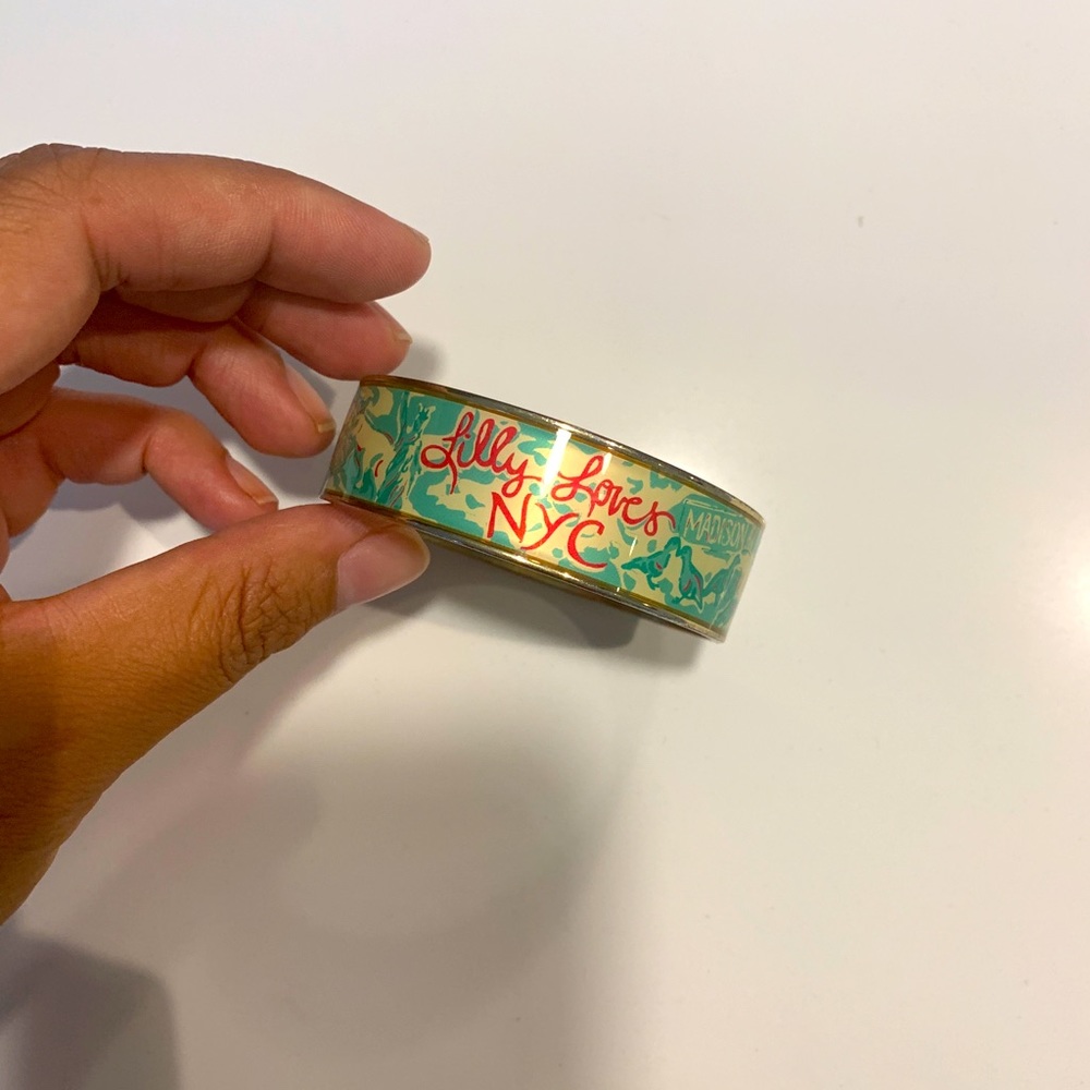 Lilly Pulitzer Loves New York NYC Manhattan bangle bracelet